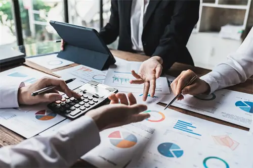 偏离经纬度的含义